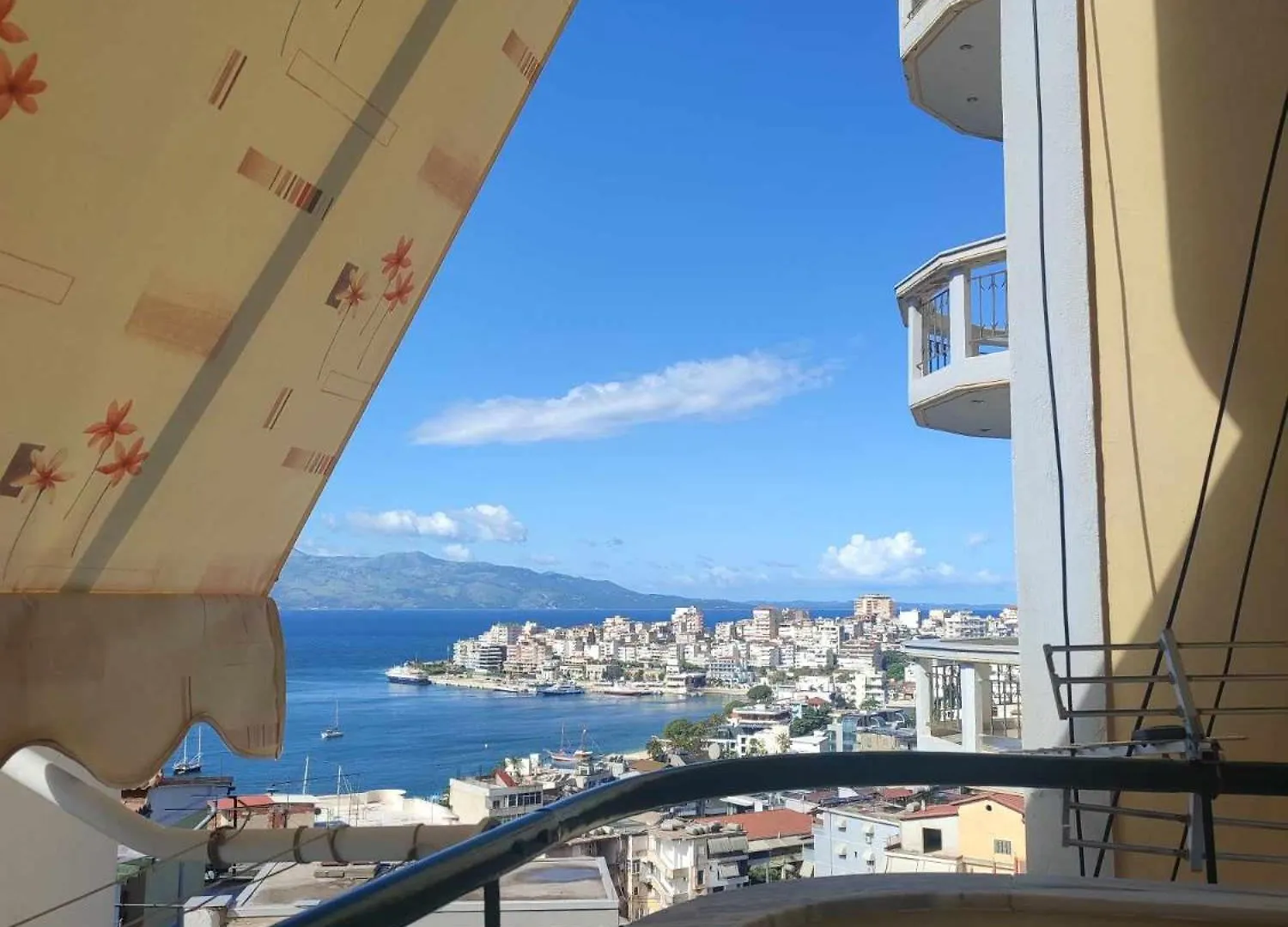 Loren'S Apartment Sarande